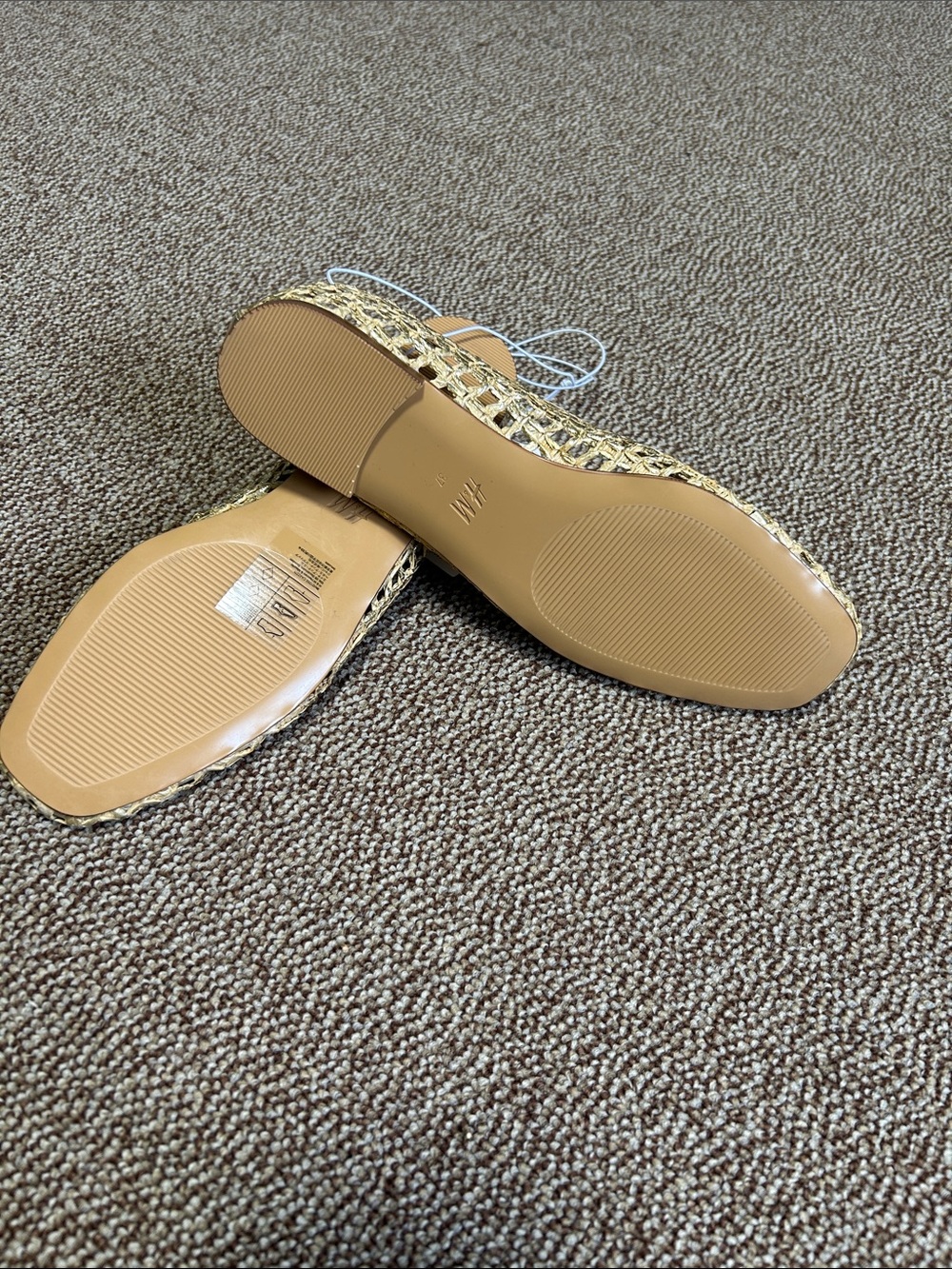 H&M Flats - Picture 4 of 4
